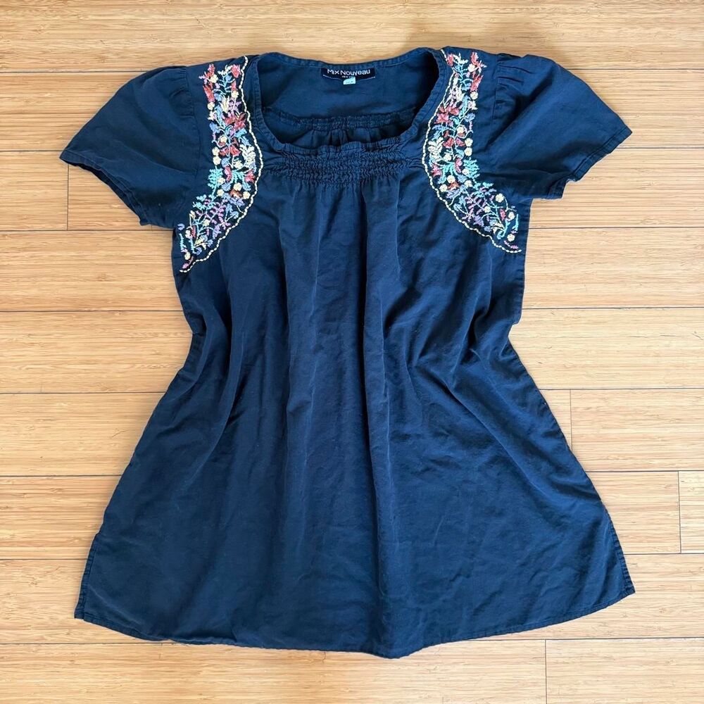 Mix Nouveau Black Floral Embroidered Cap Sleeve Tunic Top Size Medium
